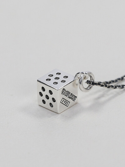 7 Dice mini necklace (925 silver)
