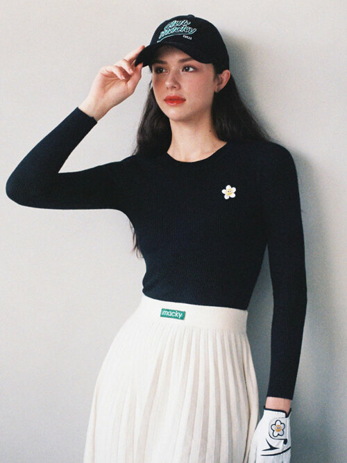 slim line knit black