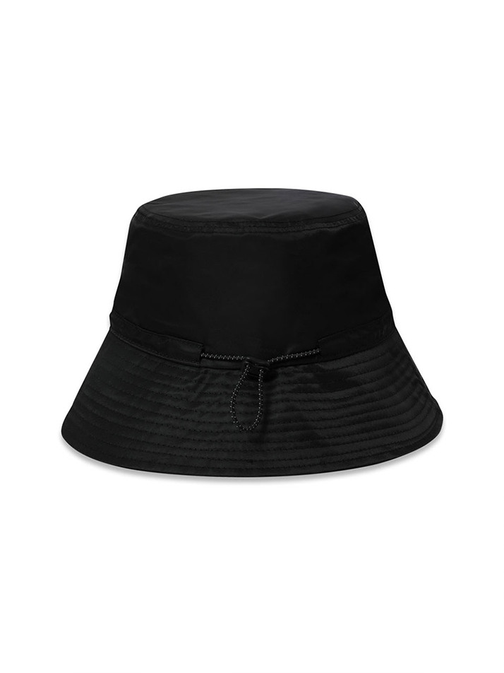 Basic logo bucket hat black | ETERNAL JOURNEY