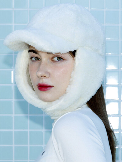 bookle cap hat white