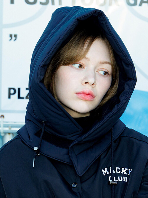 moss padding baraklava black