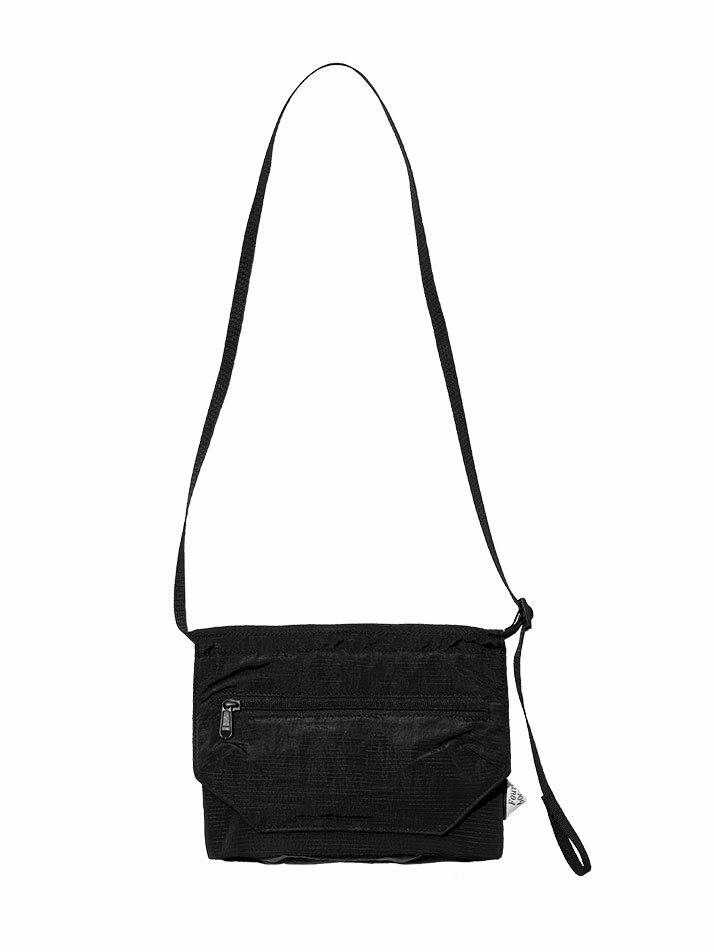 FEATHER SACOCHE BAG BLACK