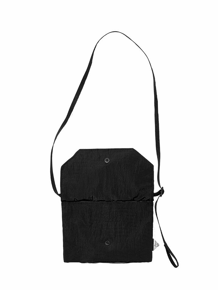 FEATHER SACOCHE BAG BLACK