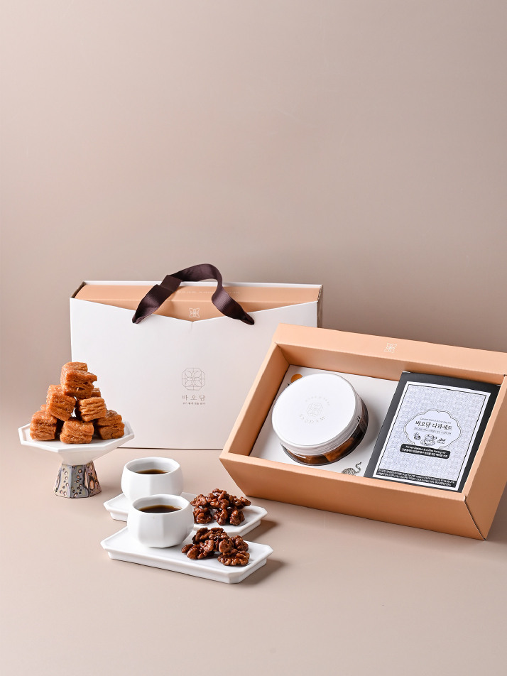 [바오담] 3복 다과 선물세트 (개성약과, 호두정과, 스페셜티커피)