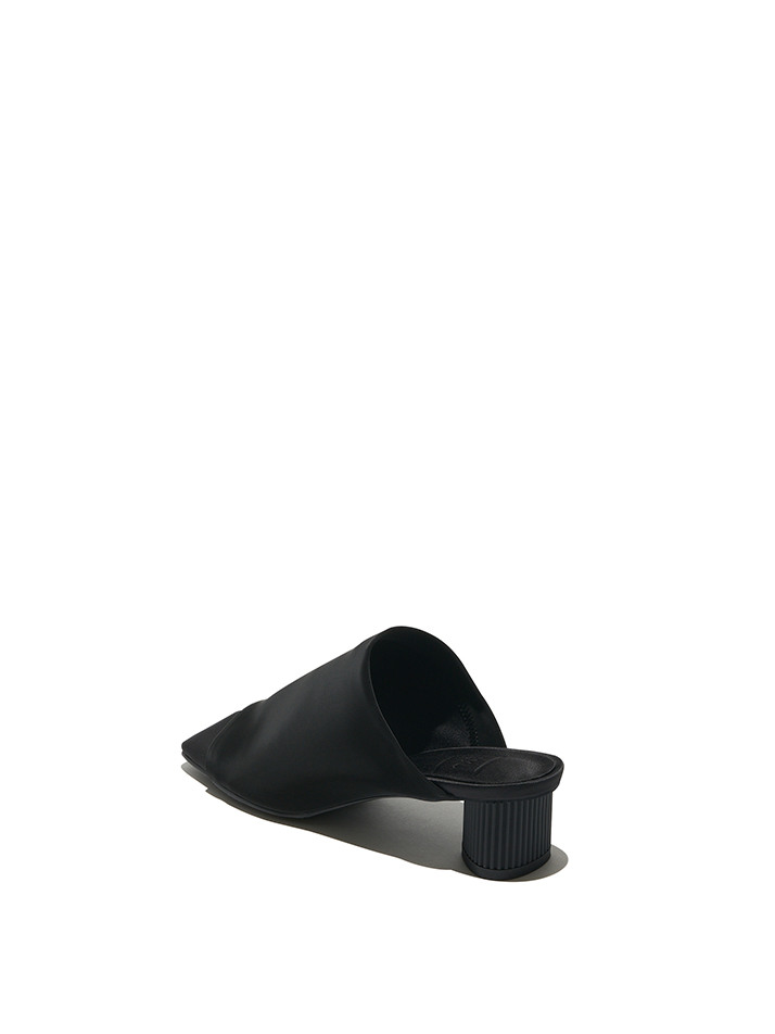DREBY SLIPPERS _ BK