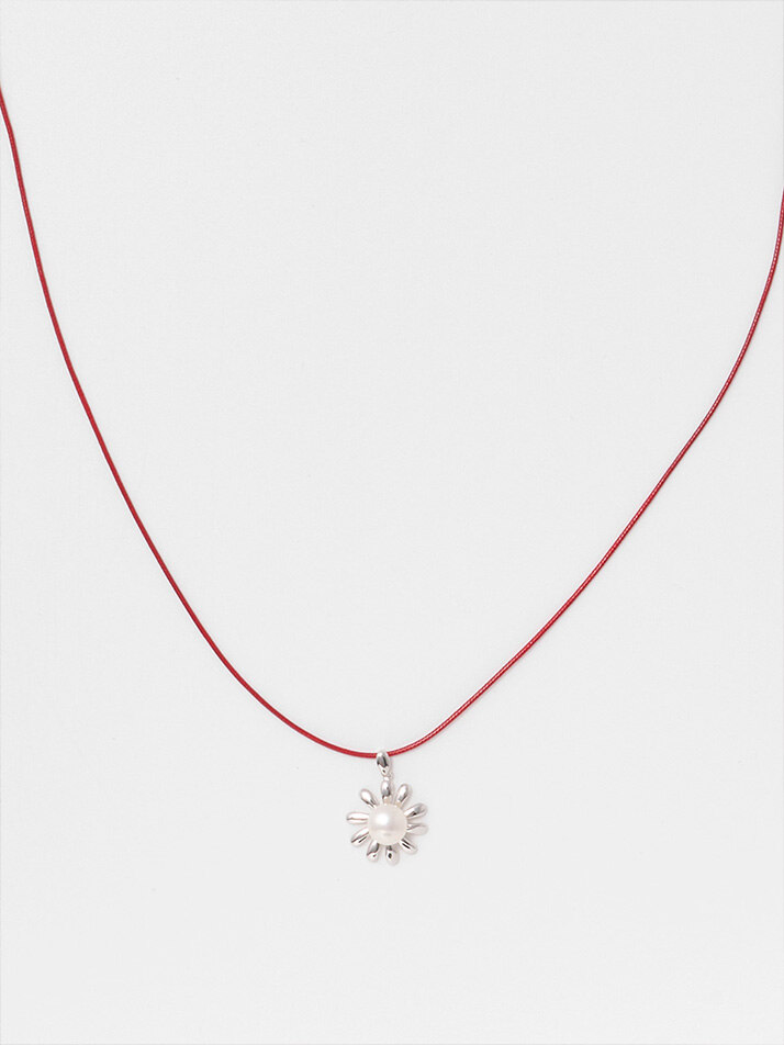 Flower Red Strap Necklace