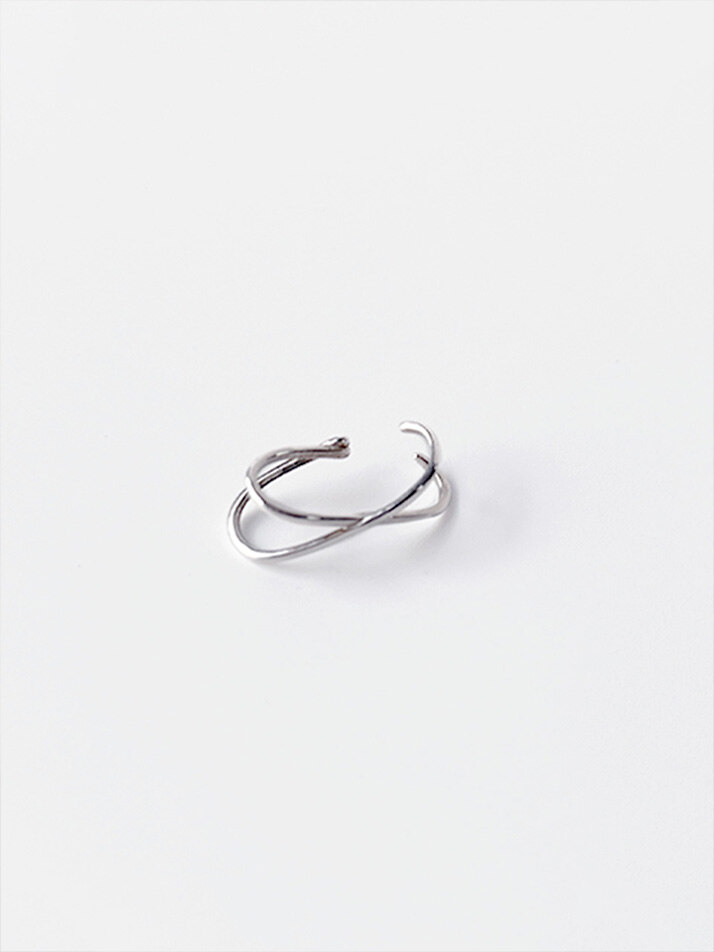 Cross-Line Earcuff [sv925]