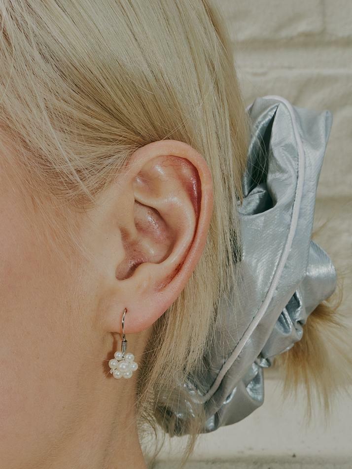 EJ 1287 Earring: Rose main image 1