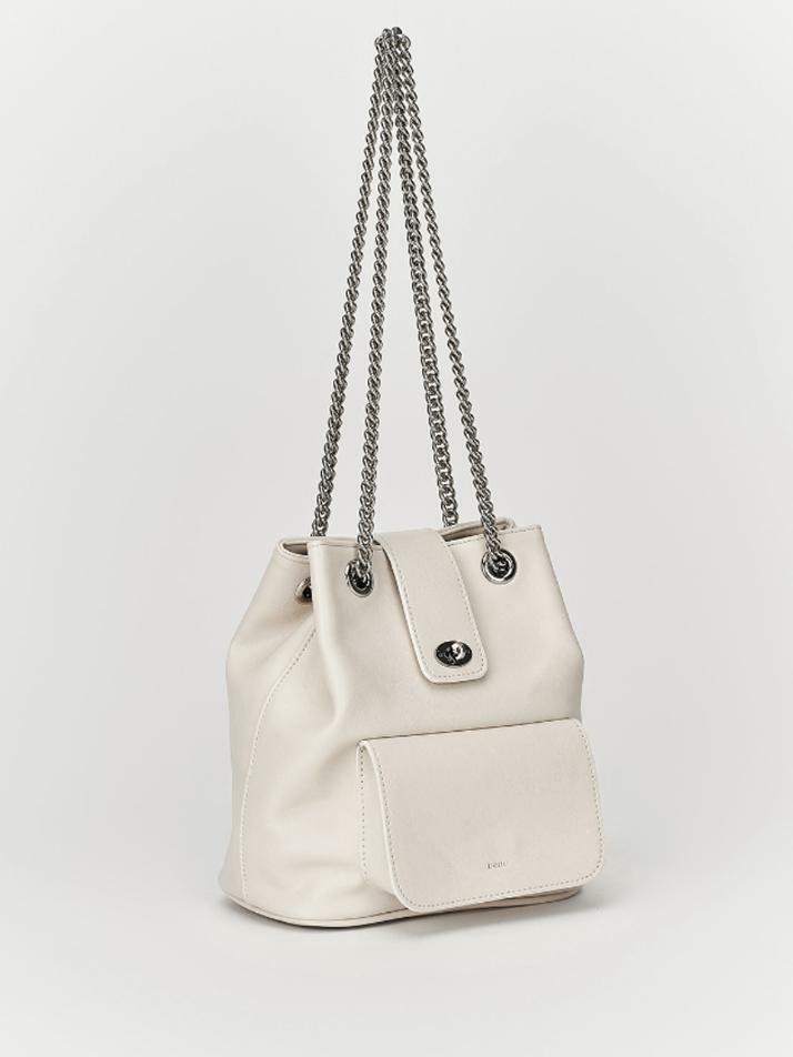 Chain Momong Bag [Cream]