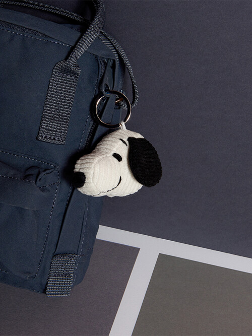 [PEANUTS] Snoopy Head Corduroy Cream keychain - 4.5cm