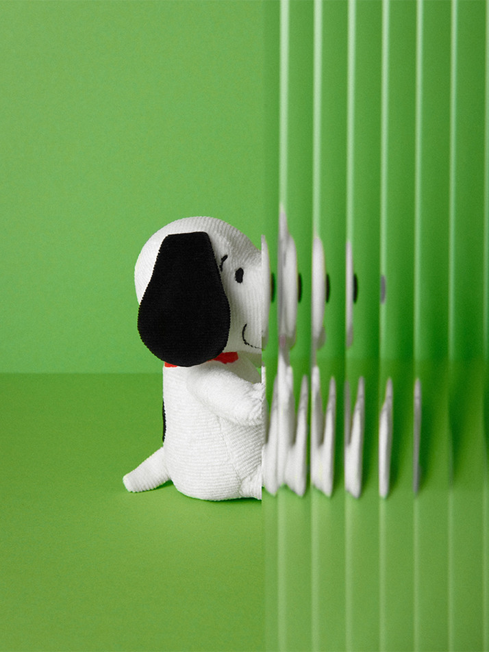 [PEANUTS] Snoopy Mini Corduroy Cream in Giftbox - 17cm
