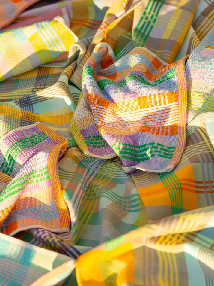 [odd & ends] Tea Towel #53C-1 wild weave