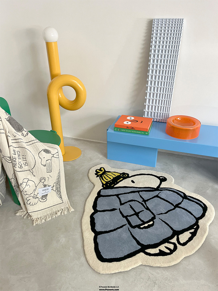 [Maison Deux X Peanuts] Puffer Jacket Rug Blue / Yellow (100 x 112)