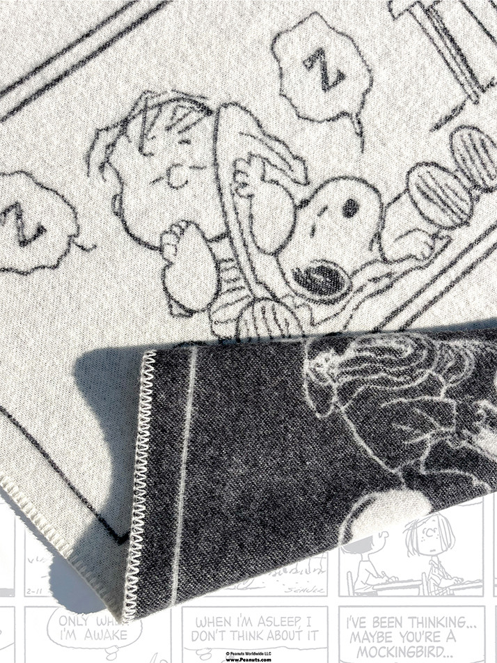 [Maison Deux X Peanuts] Lambswool Blanket - Stitched (ZZZ) (130 x 200)