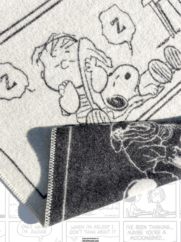 [Maison Deux X Peanuts] Lambswool Blanket - Stitched (ZZZ) (130 x 200)