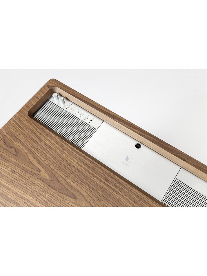 La Boite. LX Turntable