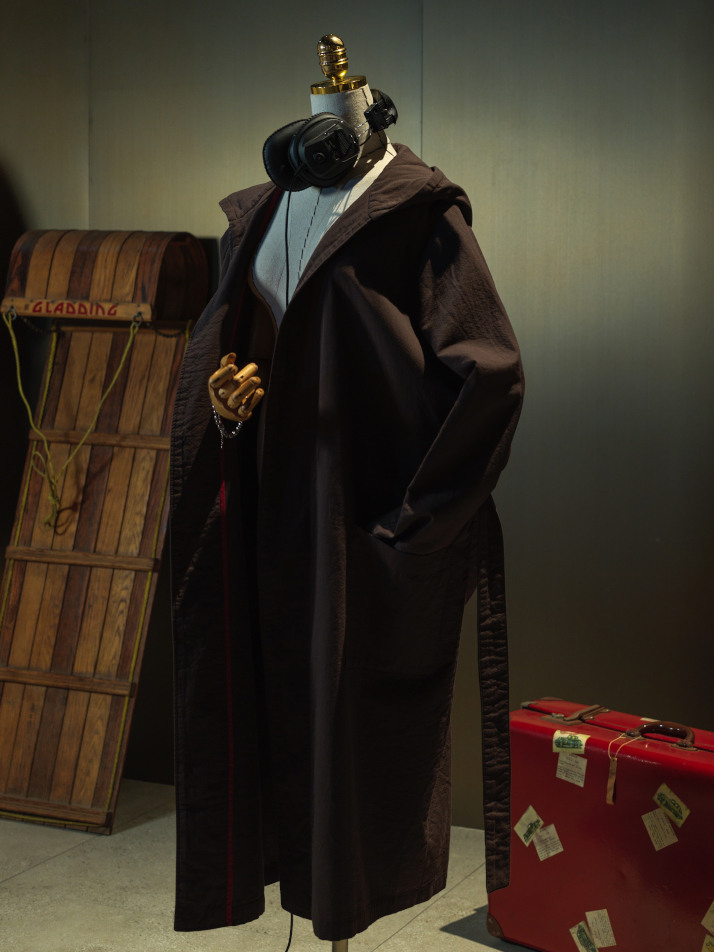 후디 로맨스 로브