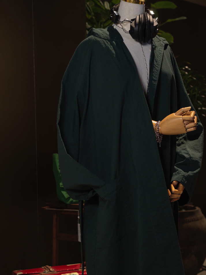 후디 로맨스 로브