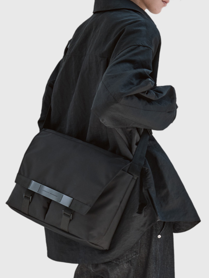 클라인 N30 메신저백 숄더백 크로스백