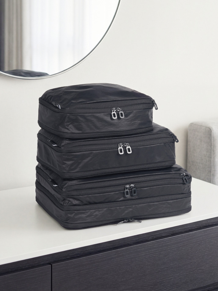 Travel Pouch Organizer Black M