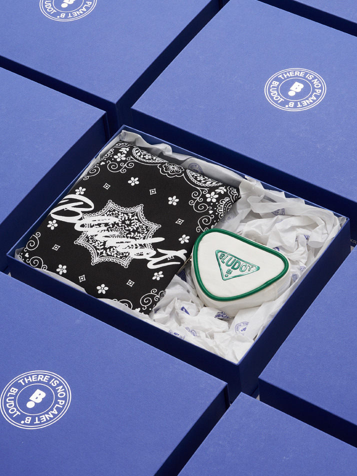 [BLUDOT] 블루닷 블랙 에코백+삼각 볼케이스 세트_WE