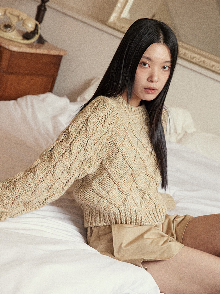 Cable Knit Beige