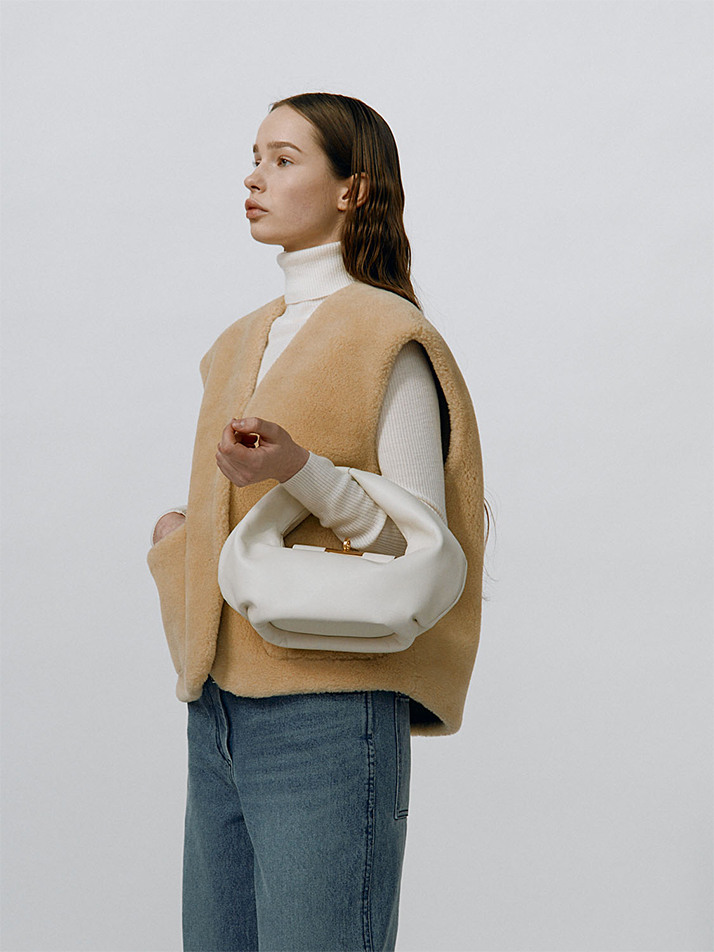 DOROTHY REVERSIBLE FAUX FUR VEST - HONEY CREAM