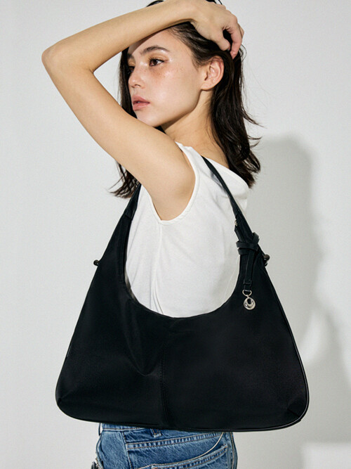Matin hobo bag nylon black