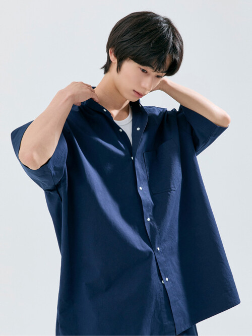 (uni) Lazed over short sleeve cotton navy