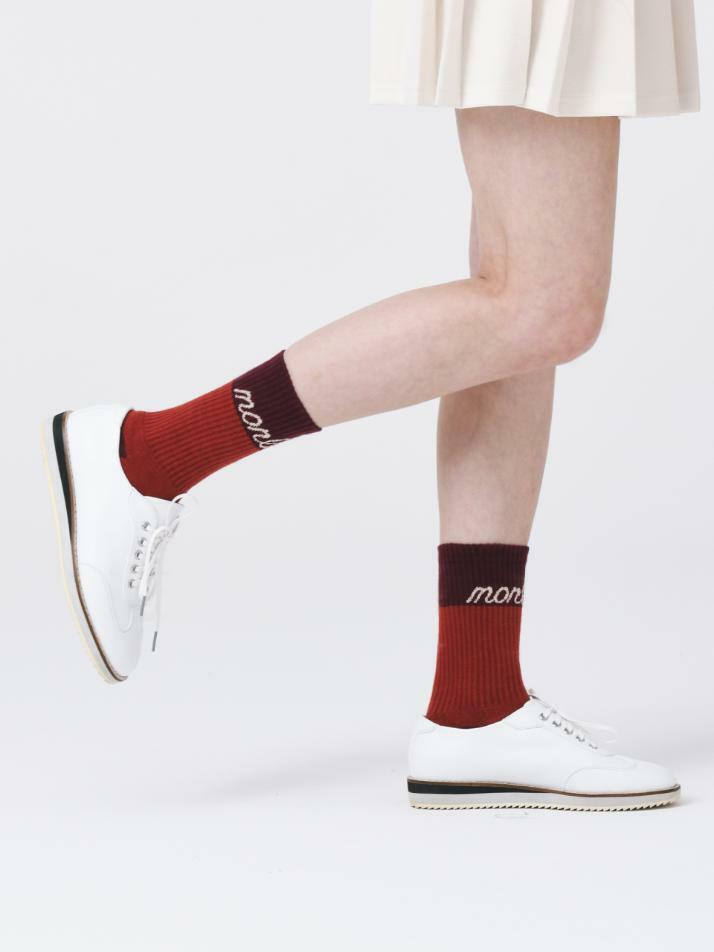 LOGO PLAY SPORTS SOCKS 미들 스포츠 삭스 BURGUNDY