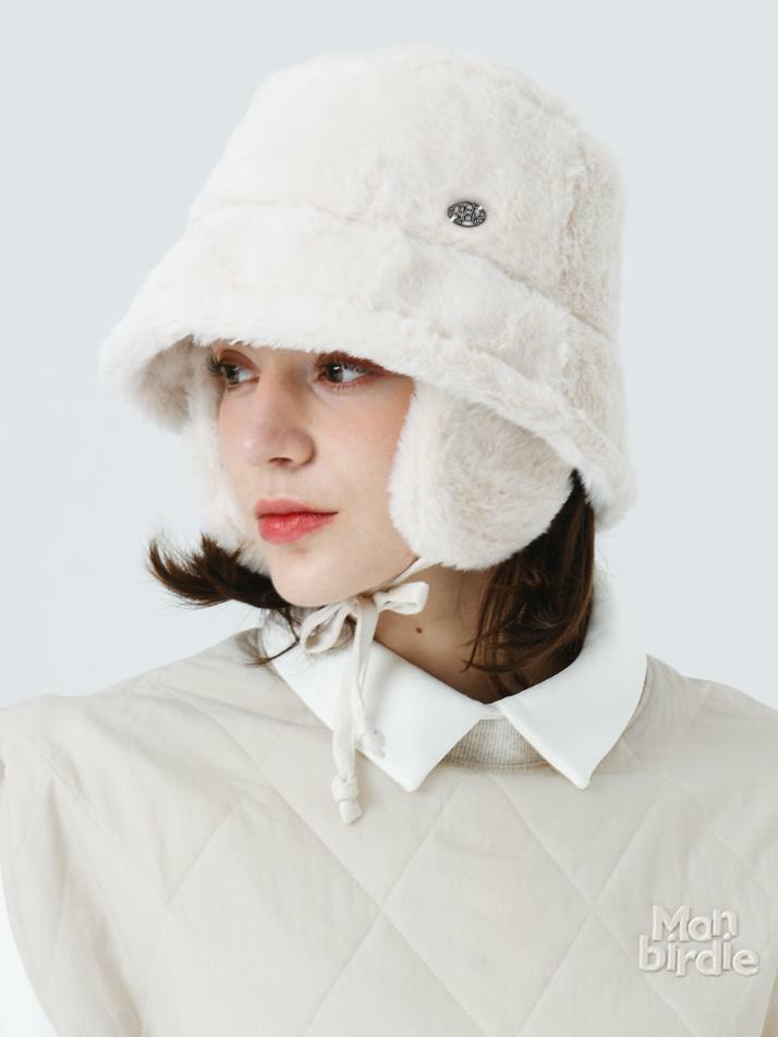 귀도리 밍크터치 버킷햇 IVORY