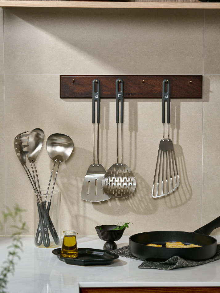 바겐슈타이거 플래티넘 실리콘 핸들 스텐 304 에센셜 조리도구 시리즈