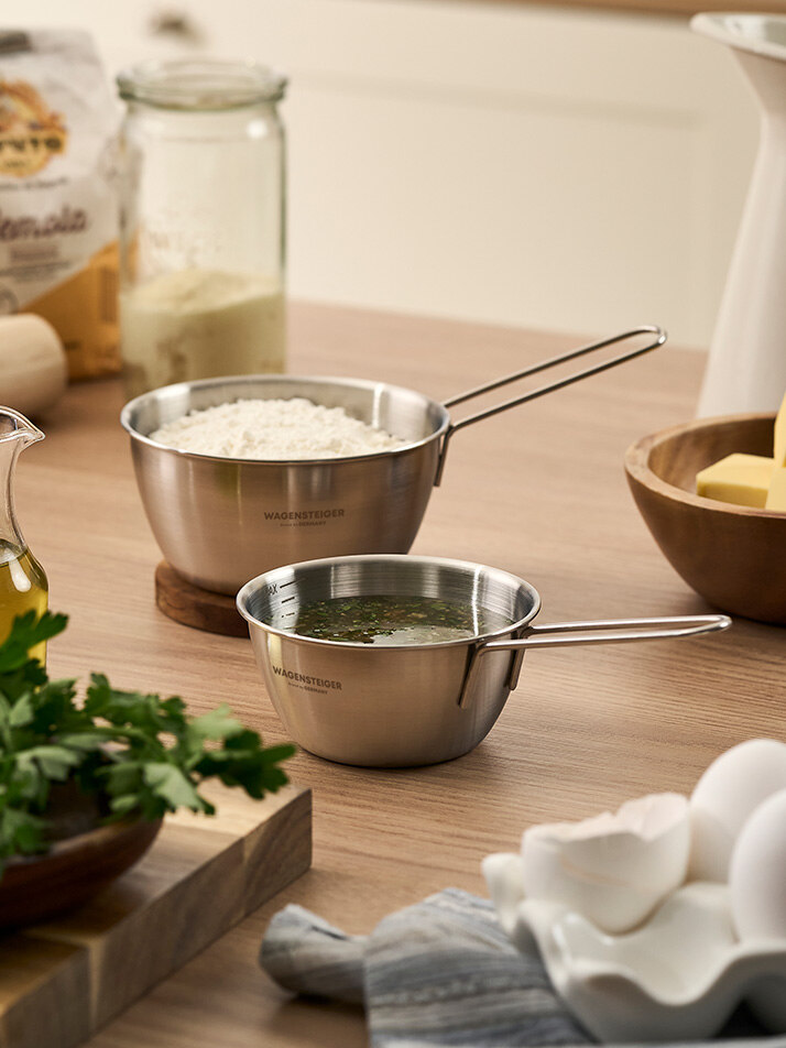 바겐슈타이거 스텐 304 고리형 핸들 눈금 계량컵 200ml/350ml