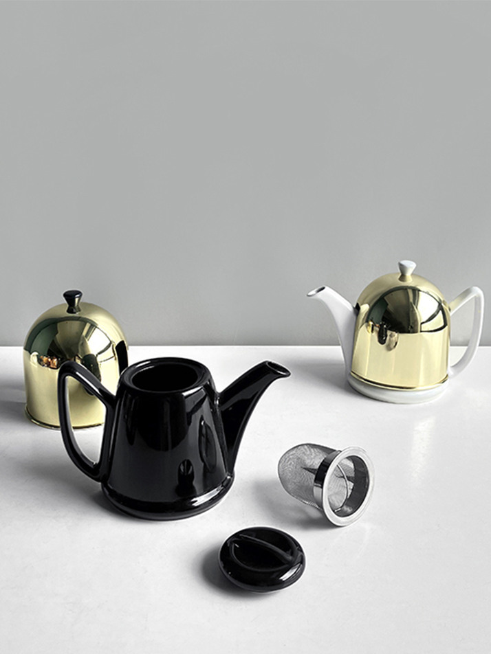 Gold  Manto Teapot
