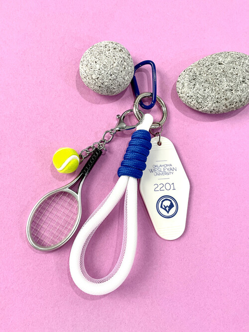 [BY삿치] WH KNOT TENNIS BAG CHARM