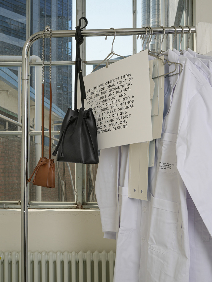 TETRA 493 MINI (BLACK)