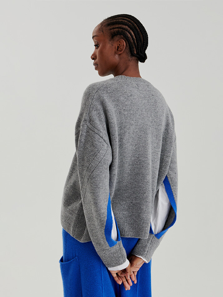 SLEEVE OPEN PULLOVER (GREY)