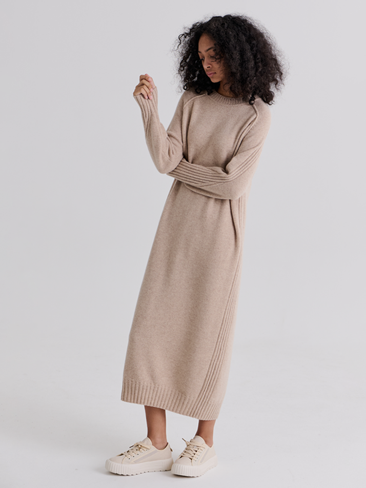 RIB POINT LONG DRESS (BEIGE)