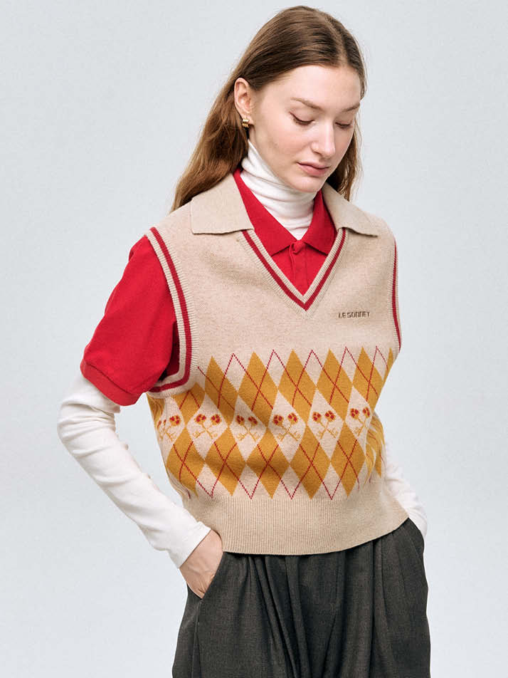 로고 앤 아가일 니트 베스트 Logo & Argyle Knit Vest_Beige