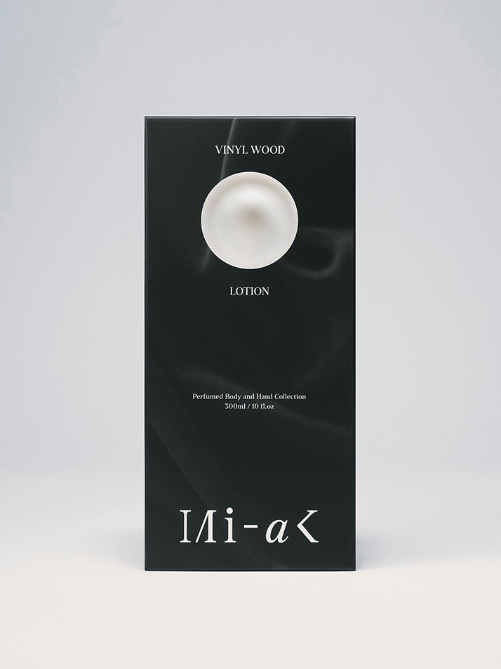 [미학] 퍼퓸드 바디 & 핸드 로션 바이닐우드 300ml