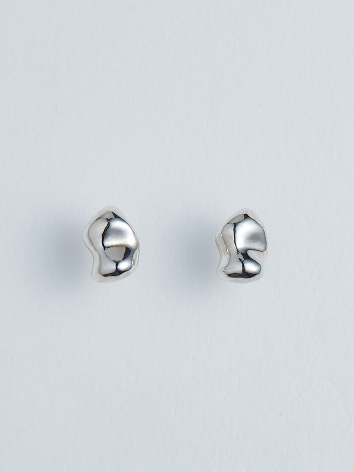 01-11 pebble