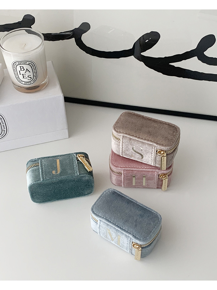 [HOTEL DE REVE] 알파벳 벨벳 주얼리박스 미니(베이지)_이니셜선택 보석함