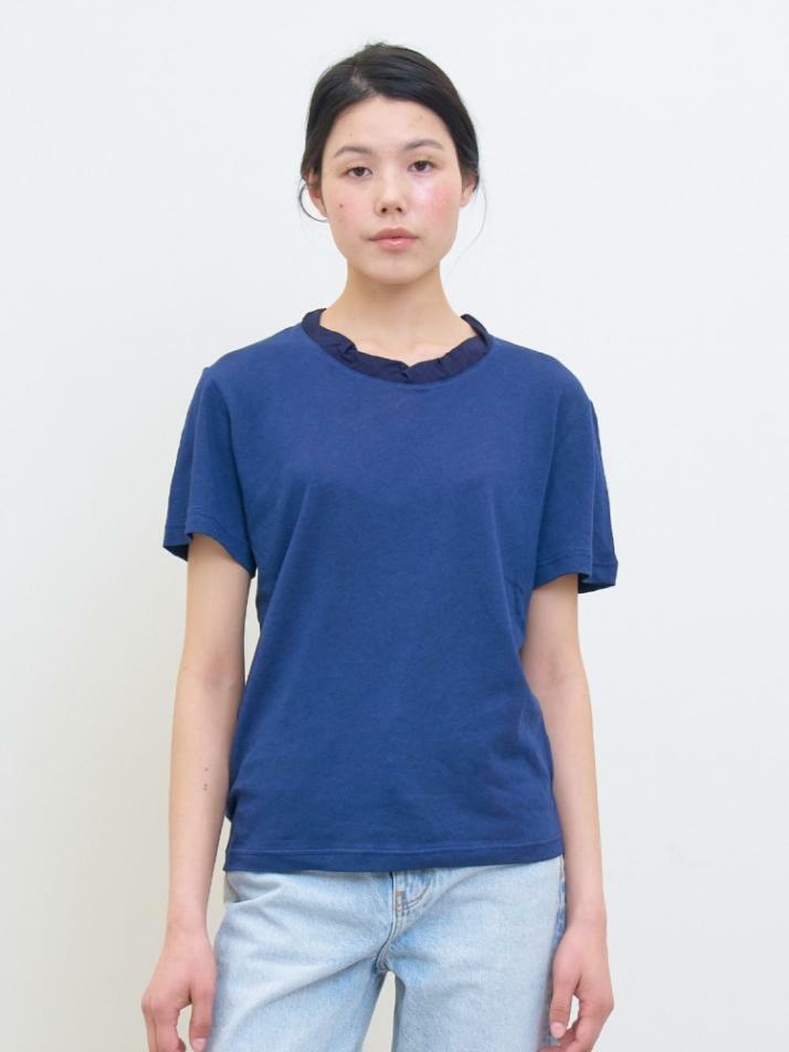 Neck Detailed Short-sleeve T-shirt