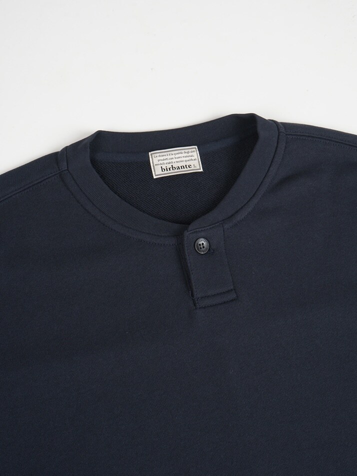 [birbante] 원버튼 헨리넥 맨투맨 - 다크 네이비