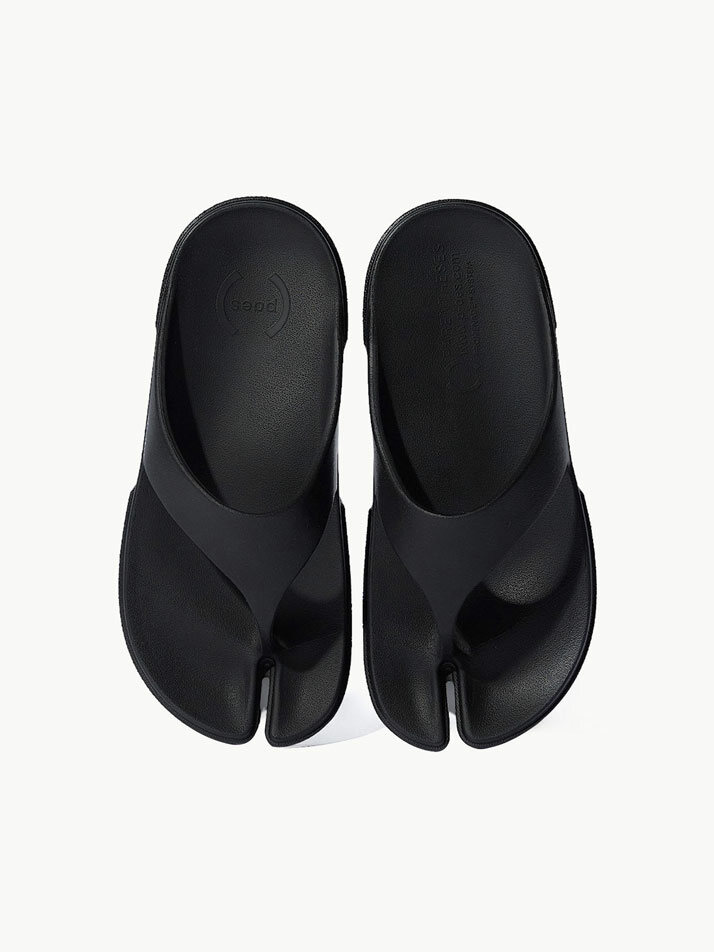 Flipflop 01 / Black