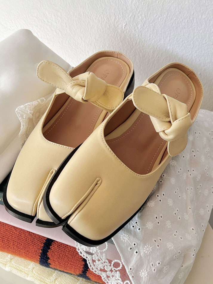 Bow-Knot Mule / Butter
