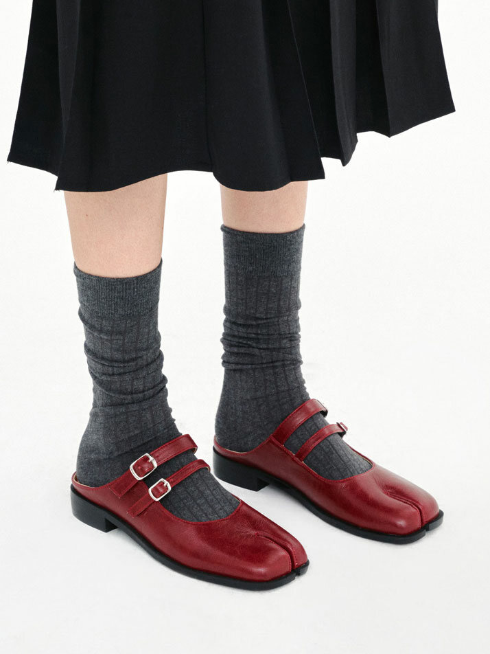 Double Buckle Mule / Burgundy
