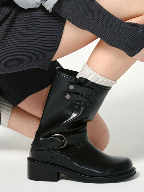 Round Snap Biker Boots / Black