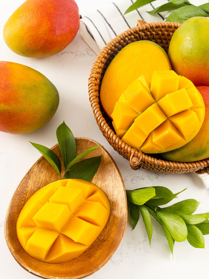 Premium 항공직송 애플망고 1.6 - 1.8kg내외