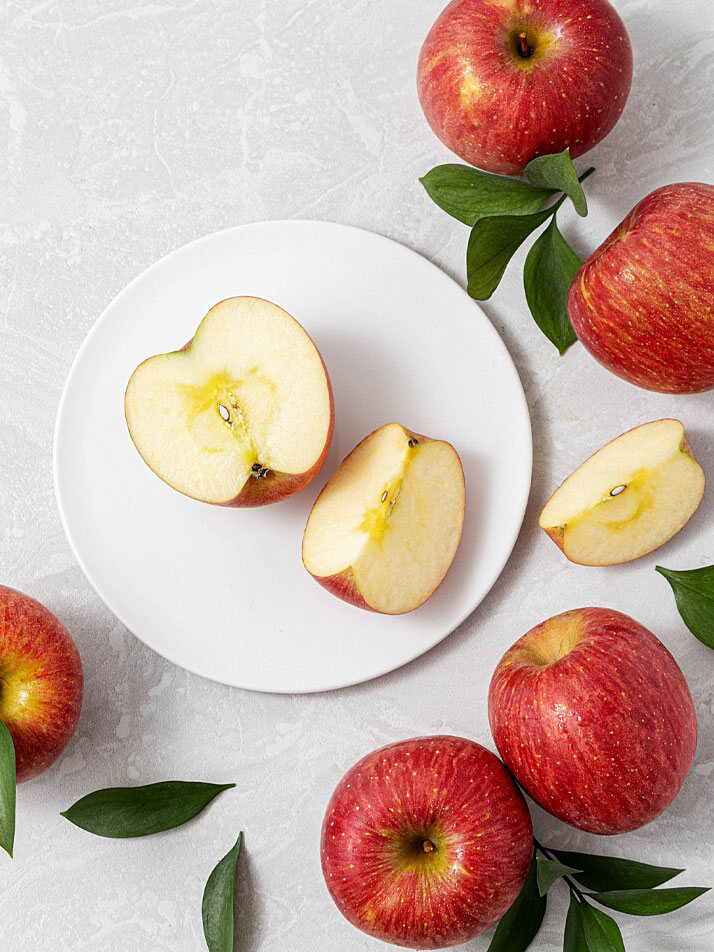 과일 맛집의 근본있는 사과: 1) 1.5kg내외 (5-9과 내외)